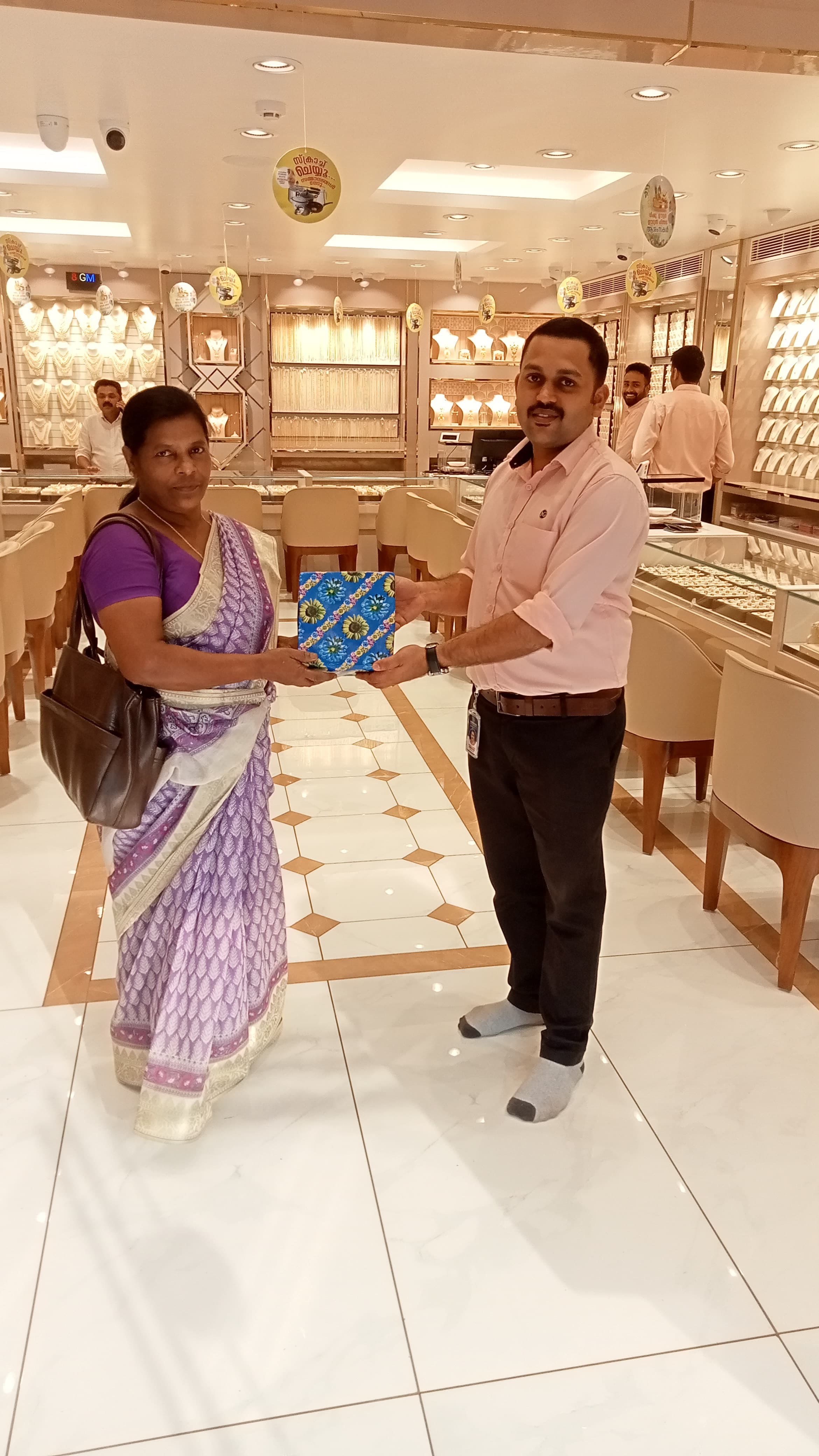 Navarathna Gold and Diamonds Jewellery