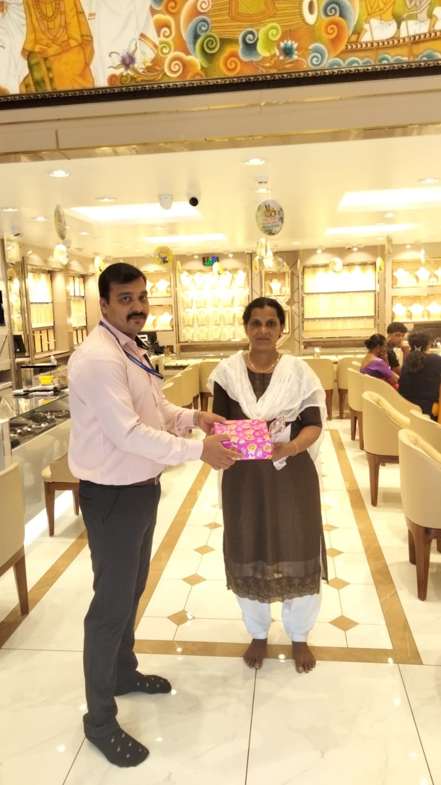 Navarathna Gold and Diamonds Jewellery