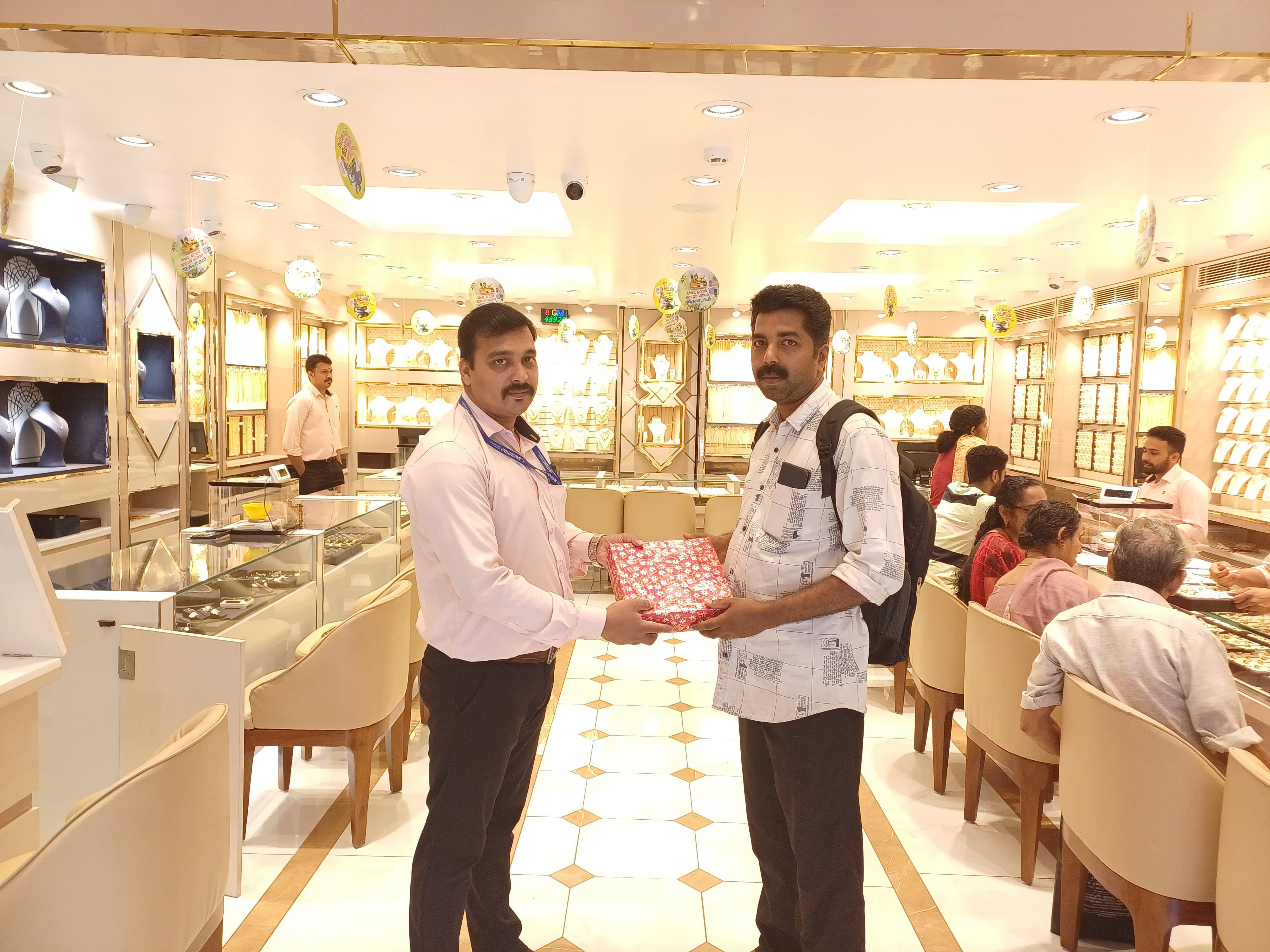 Navarathna Gold and Diamonds Jewellery