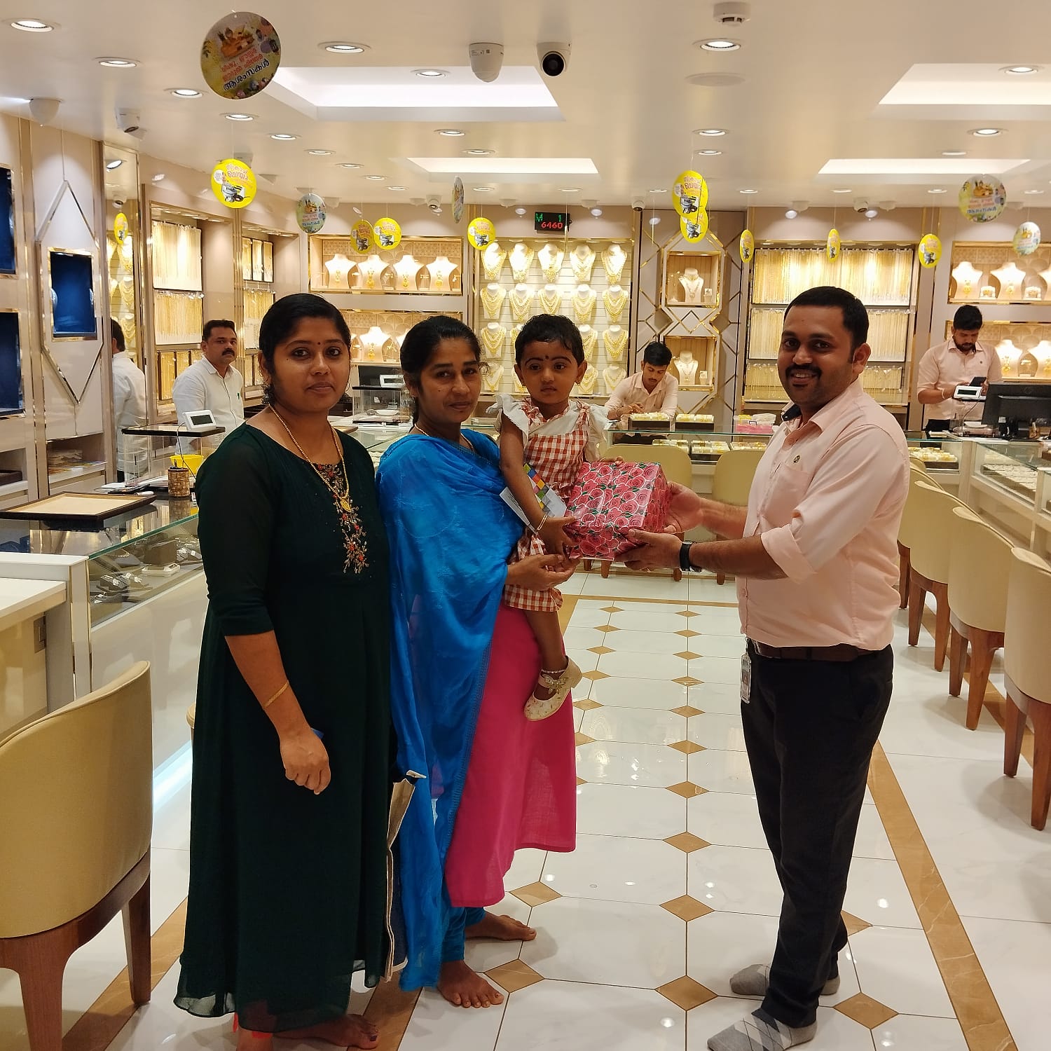 Navarathna Gold and Diamonds Jewellery