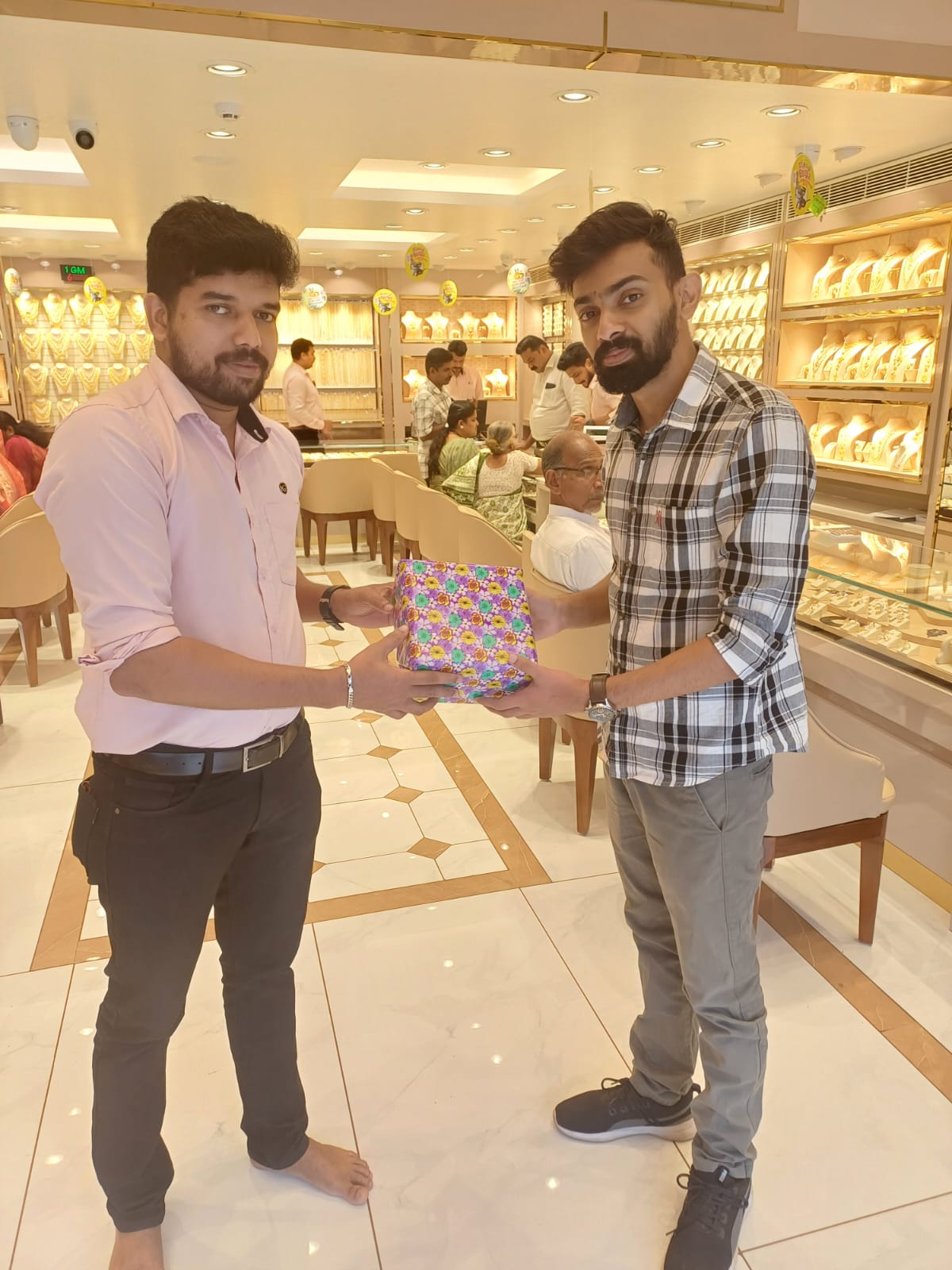 Navarathna Gold and Diamonds Jewellery