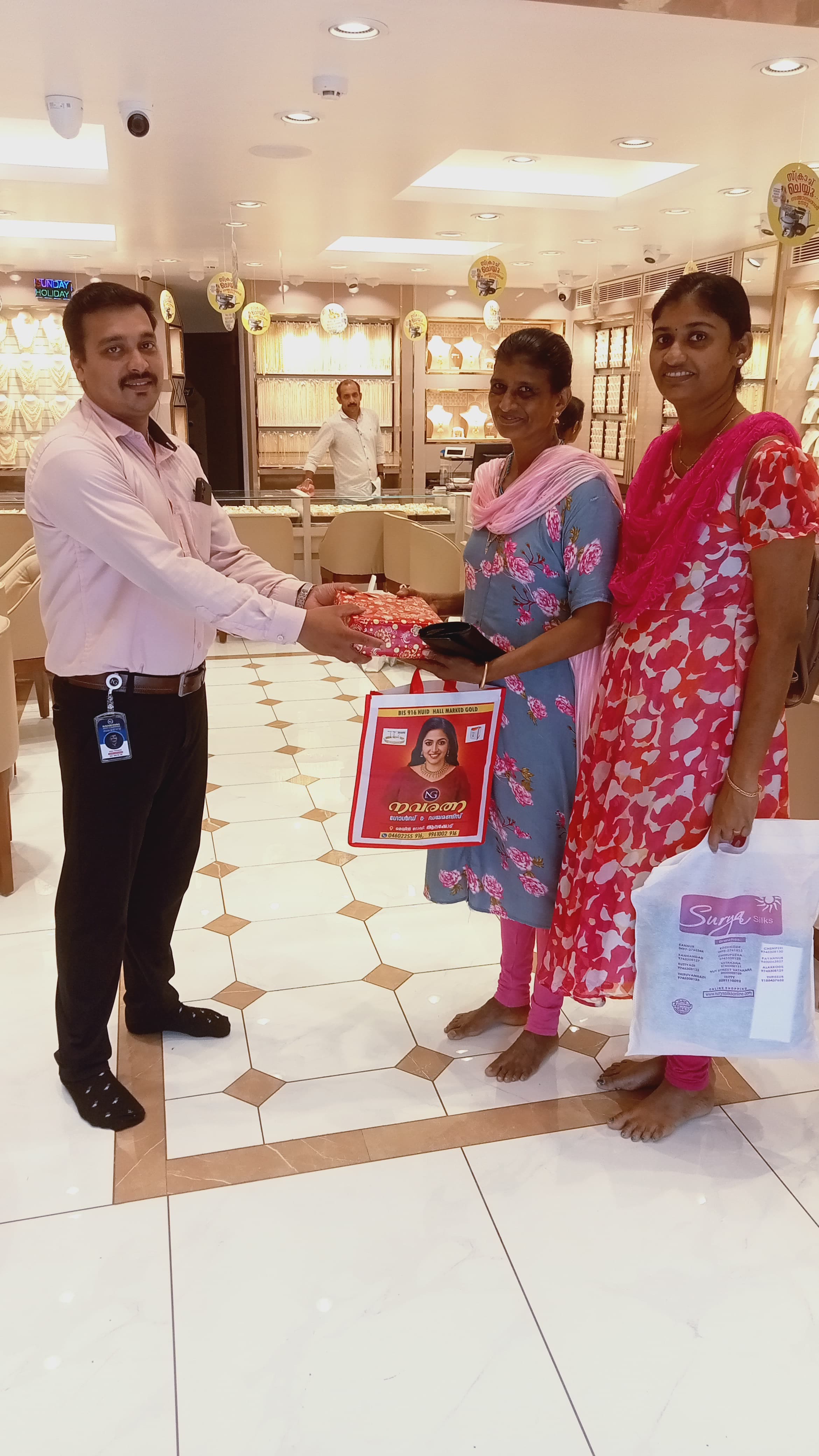 Navarathna Gold and Diamonds Jewellery