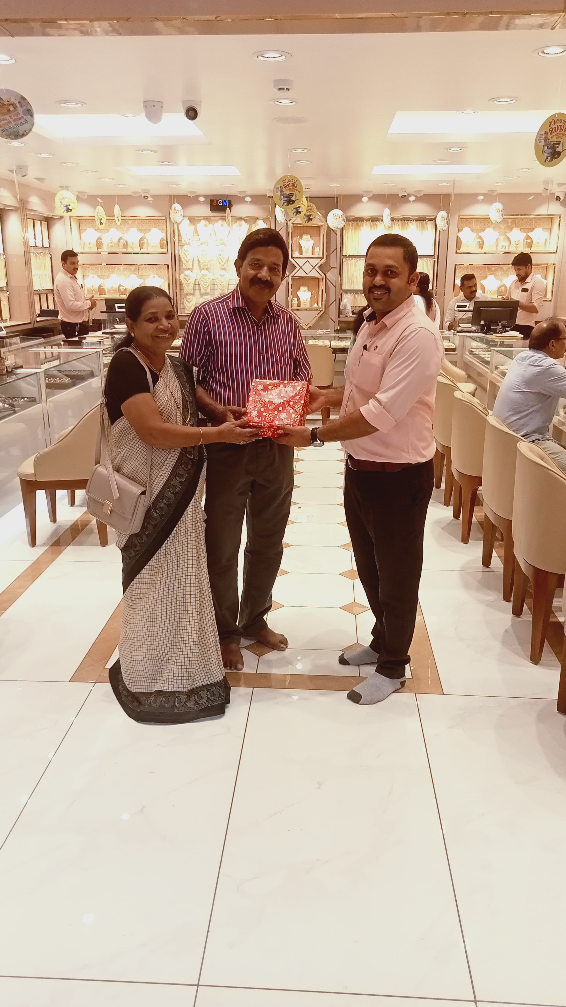 Navarathna Gold and Diamonds Jewellery