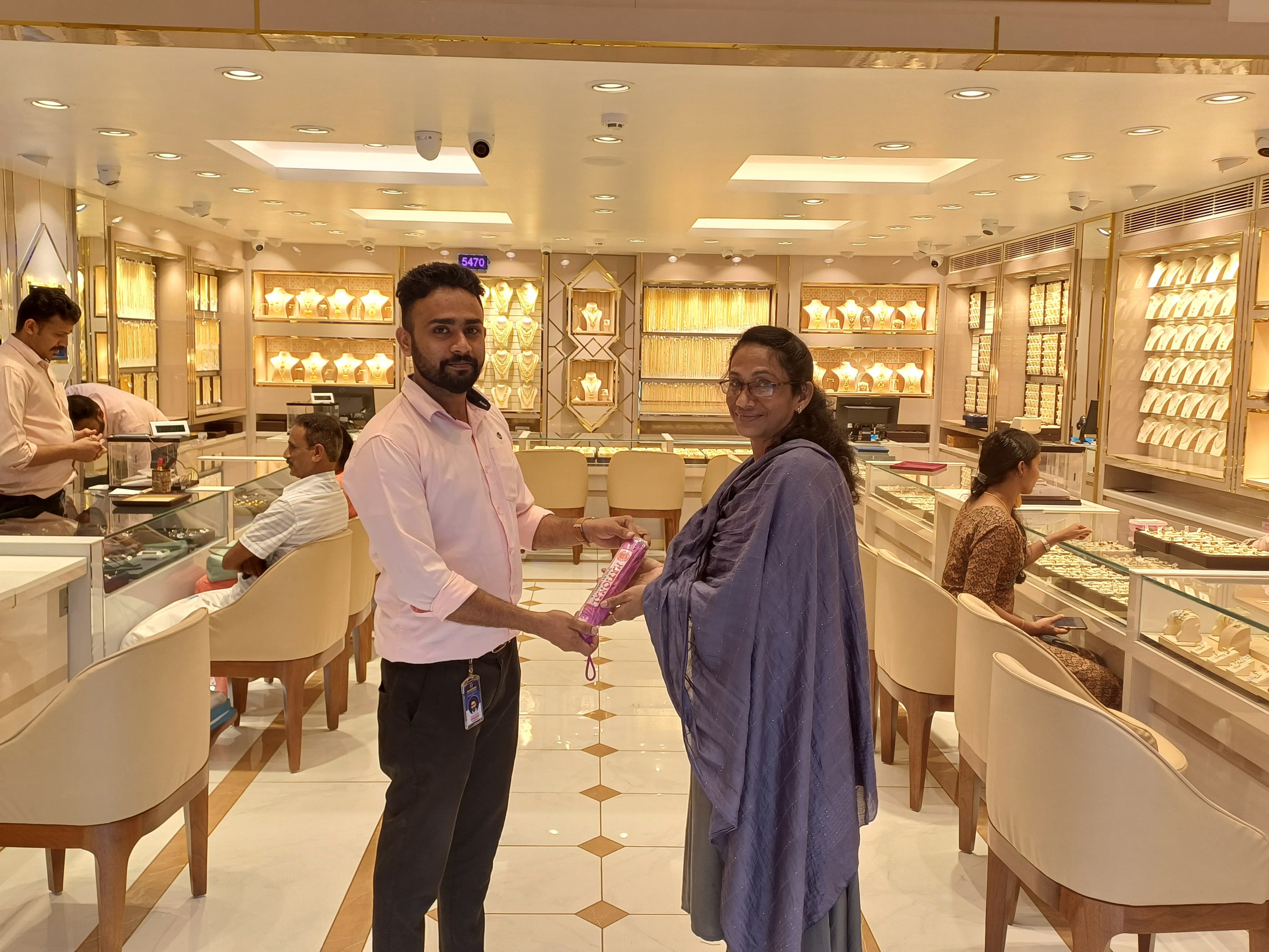 Navarathna Gold and Diamonds Jewellery