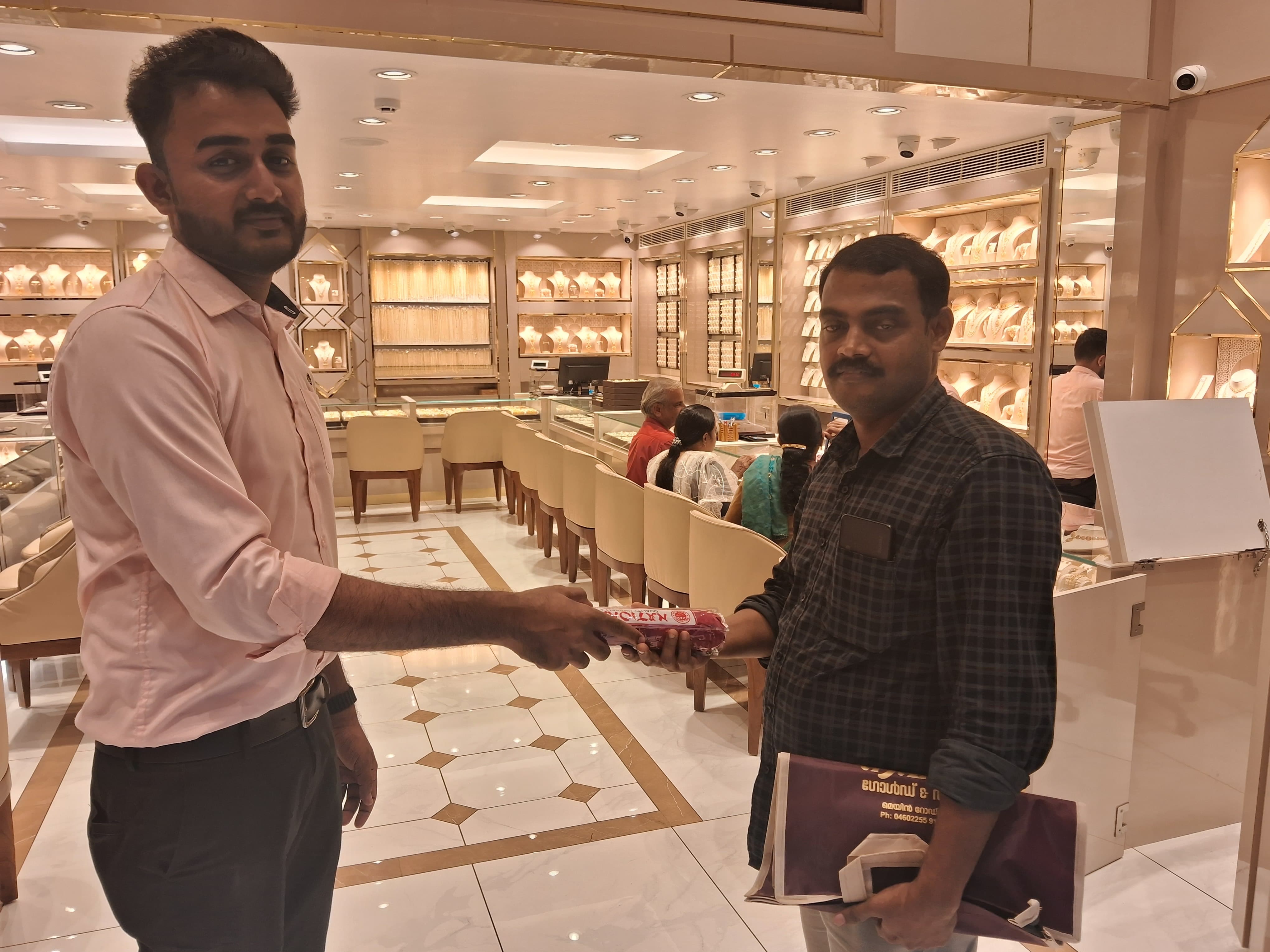 Navarathna Gold and Diamonds Jewellery