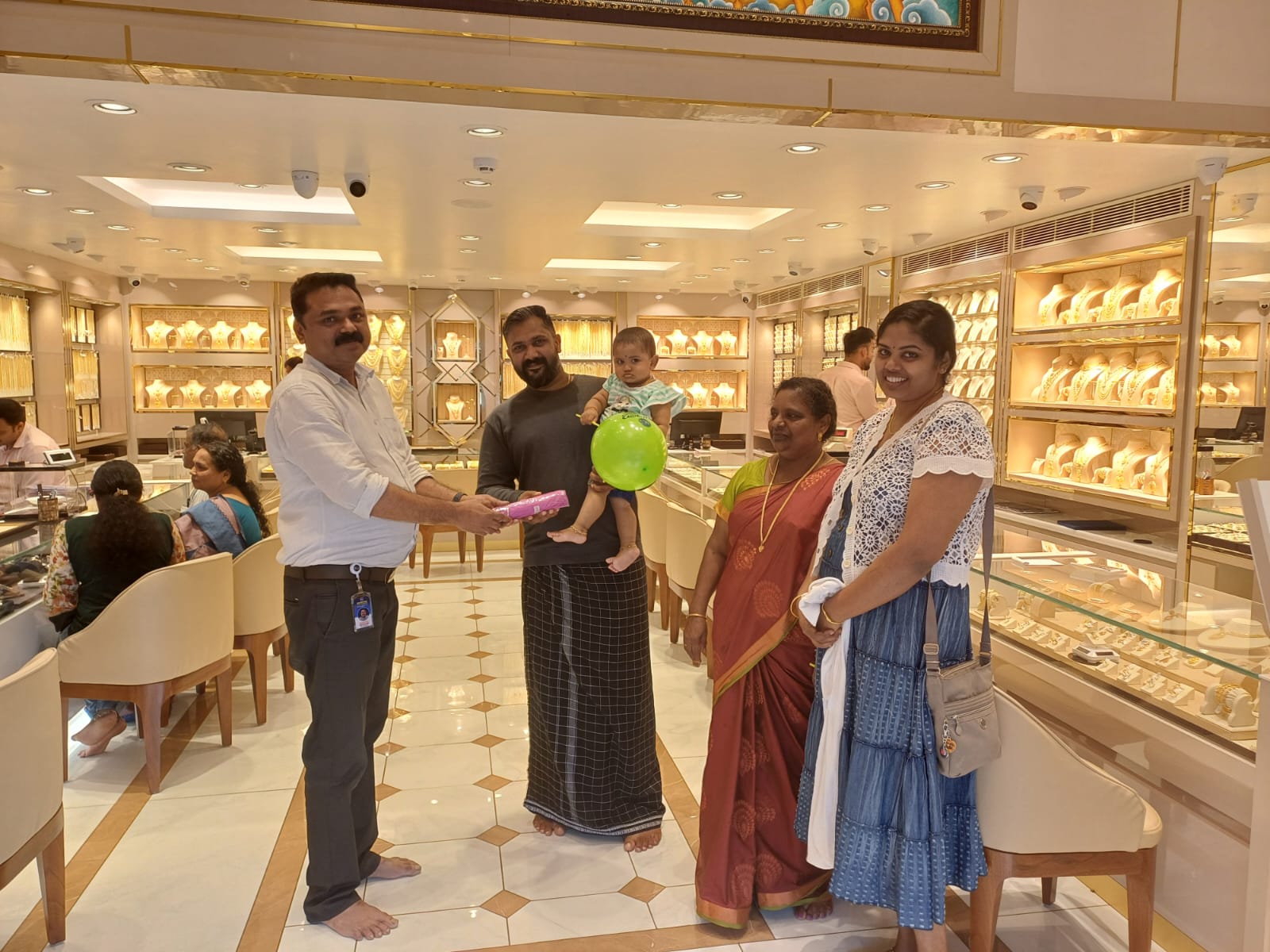 Navarathna Gold and Diamonds Jewellery