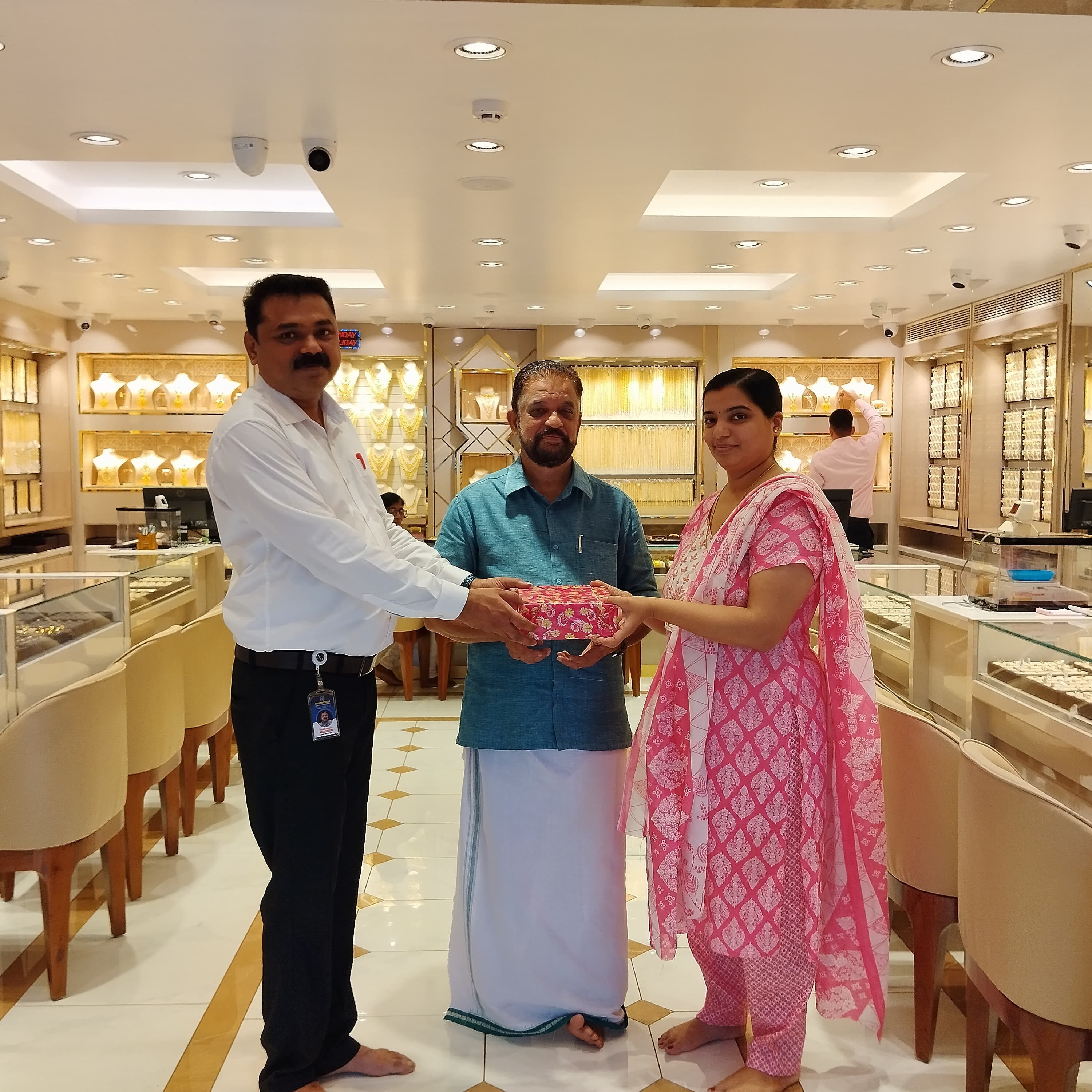 Navarathna Gold and Diamonds Jewellery