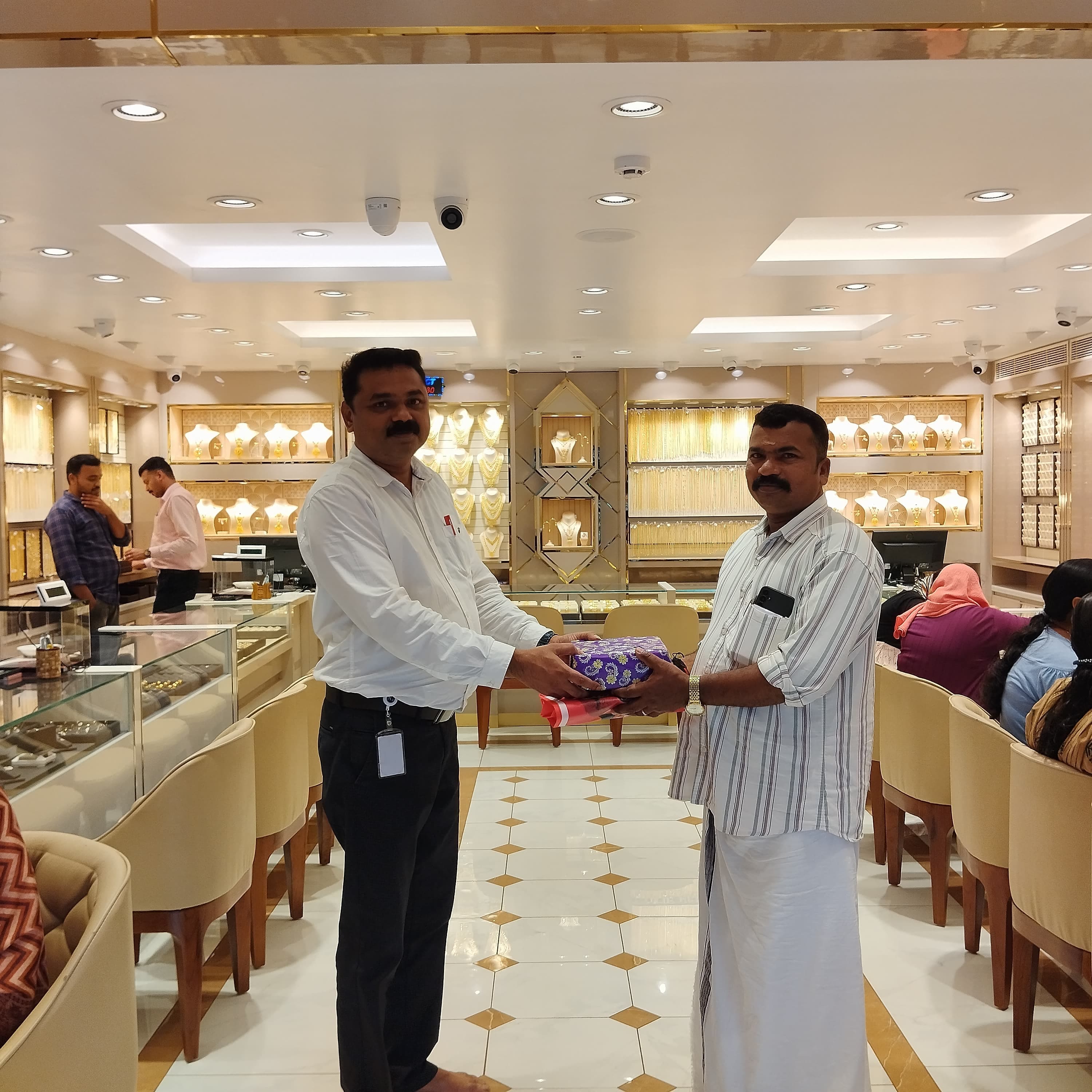 Navarathna Gold and Diamonds Jewellery